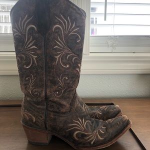 Circle G woman’s western boots